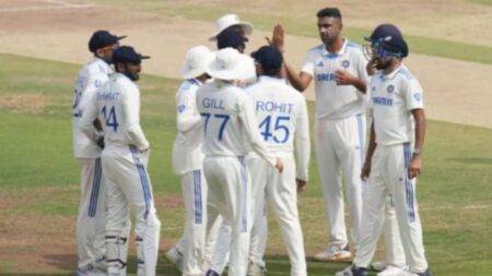 India Vs England: भारत बनाम इंग्लैंड के मैच में हुआ बड़ा चमत्कार, आज तक नही हुआ ऐसा India Vs England: A big miracle happened in the India vs England match, this has not happened till date